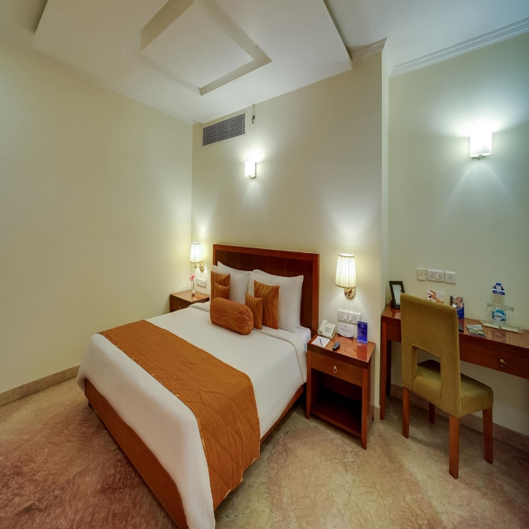 Royal Sarovar Portico Siliguri Ngoại thất bức ảnh