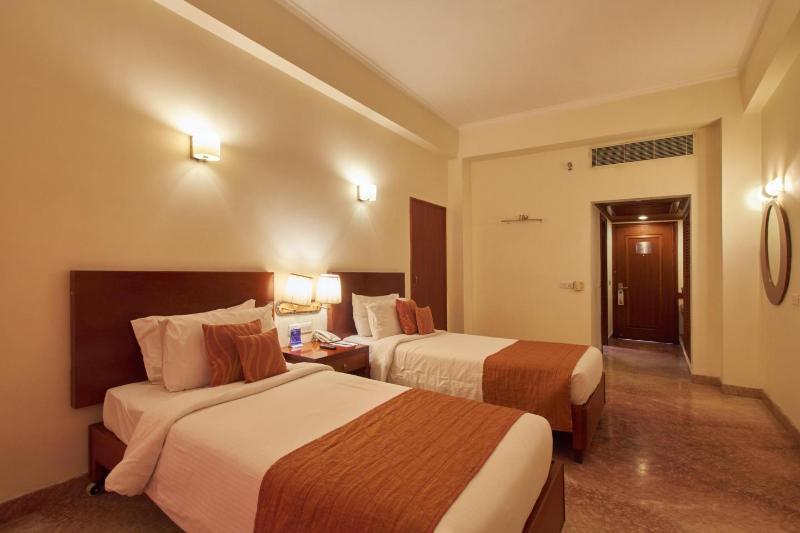 Royal Sarovar Portico Siliguri Ngoại thất bức ảnh
